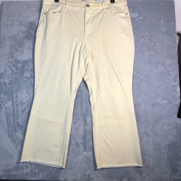 J. Jill Denim Women's Kick-Flare Fringe Hemmed Pants Pale Yellow Size 18 - Picture 8 of 8
